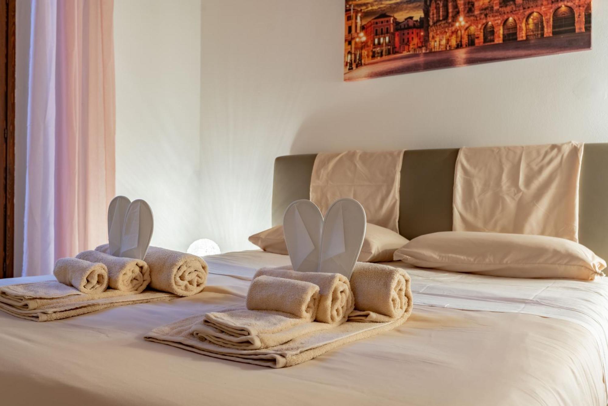 -Near Arena & Giuletta- Pet Friendly Mazzini Palace Verona Exteriör bild
