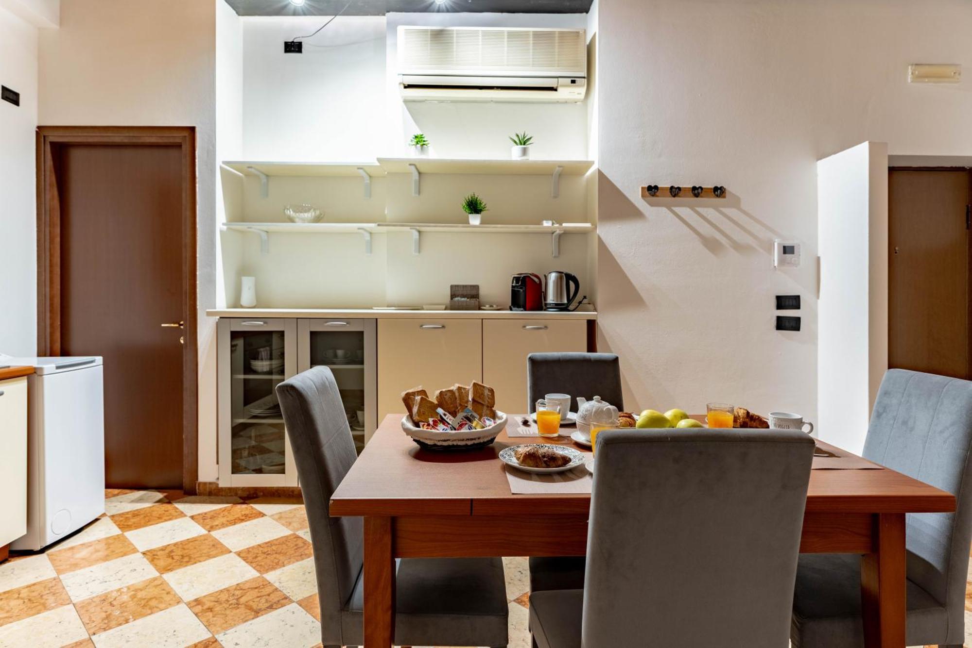 -Near Arena & Giuletta- Pet Friendly Mazzini Palace Verona Exteriör bild